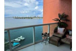 2650 Lake Shore Drive 1204, Riviera Beach, FL 33404 - MLS#R11117409