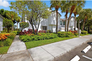 7230 Clunie Place 15403, Delray Beach