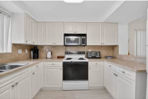 7230 Clunie Place 15403, Delray Beach, FL 33446 - MLS#R11117412