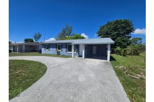 2091 Avenue H E, West Palm Beach, FL 33404 - MLS#R11117416