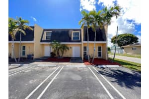 608 SW 1st Street, Boynton Beach, FL 33435 - MLS#R11117428