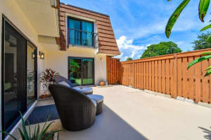 3900 County Line Road 22a, Tequesta, FL 33469 - MLS#R11117438