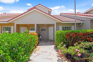 306 SE 23rd Avenue, Boynton Beach, FL 33435 Sold 10/30/25