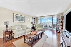 1 Harbourside Drive 1703, Delray Beach, FL 33483 - MLS#R11117468