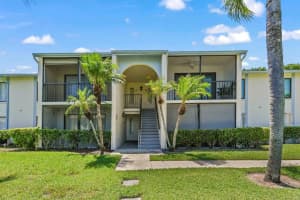 1103 Green Pine Boulevard C2, West Palm Beach