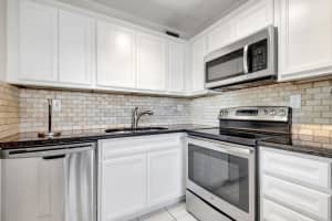 2304 Lake Osborne Drive #10, Lake Worth Beach, FL 33461 Sold 12/26/25