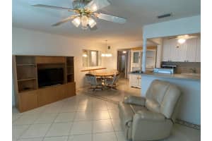 480 Horizons W 102, Boynton Beach