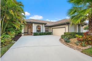 9231 Cypress Hollow Drive, Palm Beach Gardens, FL 33418 Sold 09/12/25