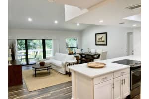 11863 Wimbledon Circle 546, Wellington