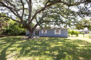 1914 SW Beauregard Street, Port Saint Lucie, FL 34953 - MLS#R11117542