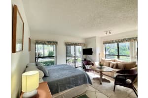 11863 Wimbledon Circle 447, Wellington, FL 33414 Sold 12/16/25