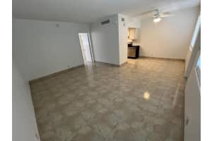 3220 NE 10th Street 4, Pompano Beach, FL 33062 - MLS#R11117575