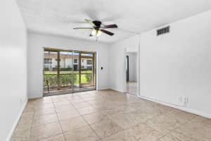 9855 Sandalfoot Boulevard 305, Boca Raton