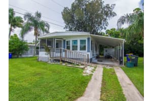 5000 Se Federal Highway 192, Stuart