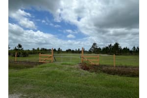 19092 250th Street, Okeechobee, FL 34972 - MLS#R11117610