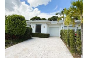 2523 Oceanview Avenue E, Delray Beach, FL 33444 - MLS#R11117631