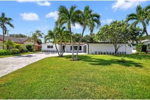 714 SW 25th Avenue, Boynton Beach, FL 33435 - MLS#R11117638