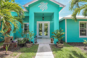 6004 Hickory Drive, Fort Pierce