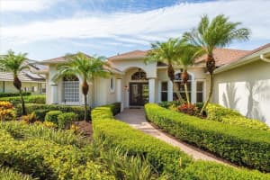 212 Sw Whitewood Drive, Port Saint Lucie
