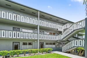 68 Suffolk B 680, Boca Raton