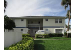 1512 Se Royal Green Circle H-202, Port Saint Lucie