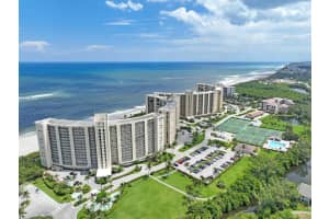 400 Ocean Trail Way, Jupiter, FL 33477 - MLS#R11117665