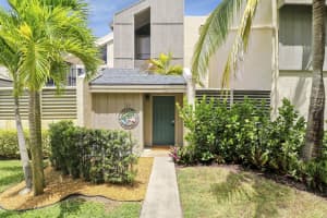 1605 S Us Highway 1 2c, Jupiter