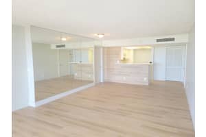 2425 Presidential Way 603, West Palm Beach