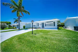 904 SW 24th Street, Boynton Beach, FL 33426 - MLS#R11117744