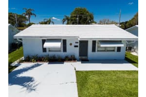 904 SW 24th Street, Boynton Beach, FL 33426 - MLS#R11117744