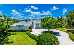 800 SE Waterside Way, Stuart, FL 34997 - MLS#R11117774