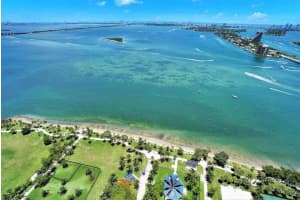 488 NE 18th Street 2409, Miami, FL 33132 - MLS#R11117788