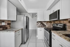 3239 NW 44th Street 3, Oakland Park, FL 33309 - MLS#R11117799