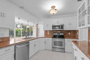 899 NW 6th Drive, Boca Raton, FL 33486 - MLS#R11117802