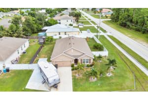 1401 SW Bargello Avenue, Port Saint Lucie, FL 34953 - MLS#R11117806