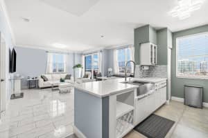 616 Clearwater Park Road 1402, West Palm Beach, FL 33401 - MLS#R11117816