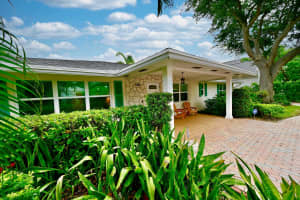 129 Alhambra Place, West Palm Beach, FL 33405 - MLS#R11117817