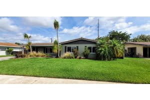 949 W Royal Palm Road, Boca Raton, FL 33486 - MLS#R11117828