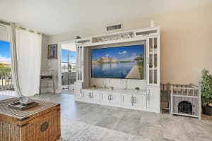 3180 NE 48th Court 210, Lighthouse Point, FL 33064 - MLS#R11117833