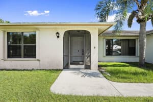 5208 NW Edgarton Terrace, Port Saint Lucie, FL 34983 - MLS#R11117836
