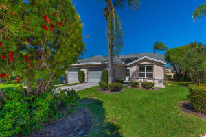 4293 SE Brittney Circle, Port Saint Lucie, FL 34952 - MLS#R11117854
