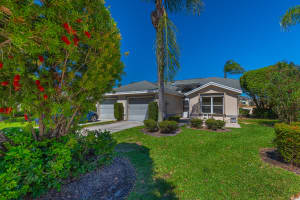 4293 SE Brittney Circle, Port Saint Lucie, FL 34952 - MLS#R11117854