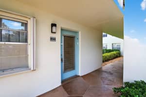 450 Normandy J, Delray Beach, FL 33484 - MLS#R11117880
