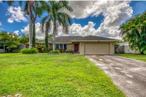 122 Heron Parkway, Royal Palm Beach