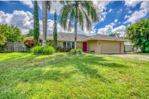 122 Heron Parkway, Royal Palm Beach, FL 33411 - MLS#R11117889