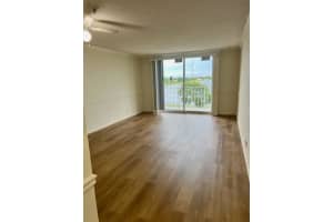 480 Executive Center Drive 4f, West Palm Beach, FL 33401 - MLS#R11117890