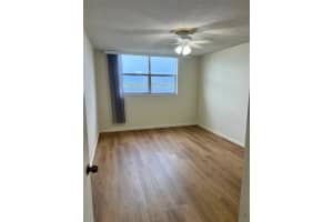 480 Executive Center Drive 4f, West Palm Beach, FL 33401 - MLS#R11117890