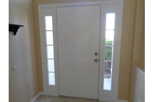 231 11th Square SW, Vero Beach, FL 32962 - MLS#R11117942