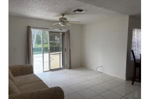 19 Lawrence Lake Drive, Boynton Beach, FL 33436 Sold 09/19/25