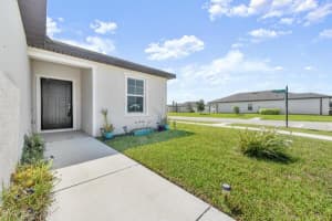 5174 Armina Place, Fort Pierce, FL 34951 - MLS#R11117952